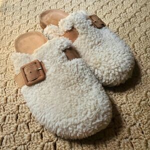 J. Crew Factory Faux Fur Clogs Cream 7